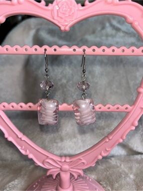 Source Unknown Pale Pink Glass Bead Drop Earrings